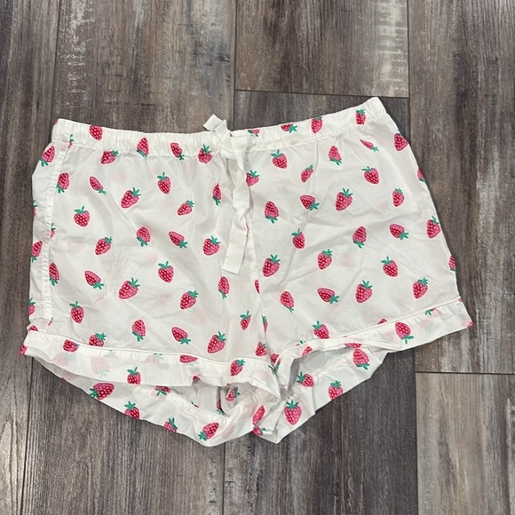 J. Crew Strawberry Pajama Set Size Medium - Picture 2 of 6